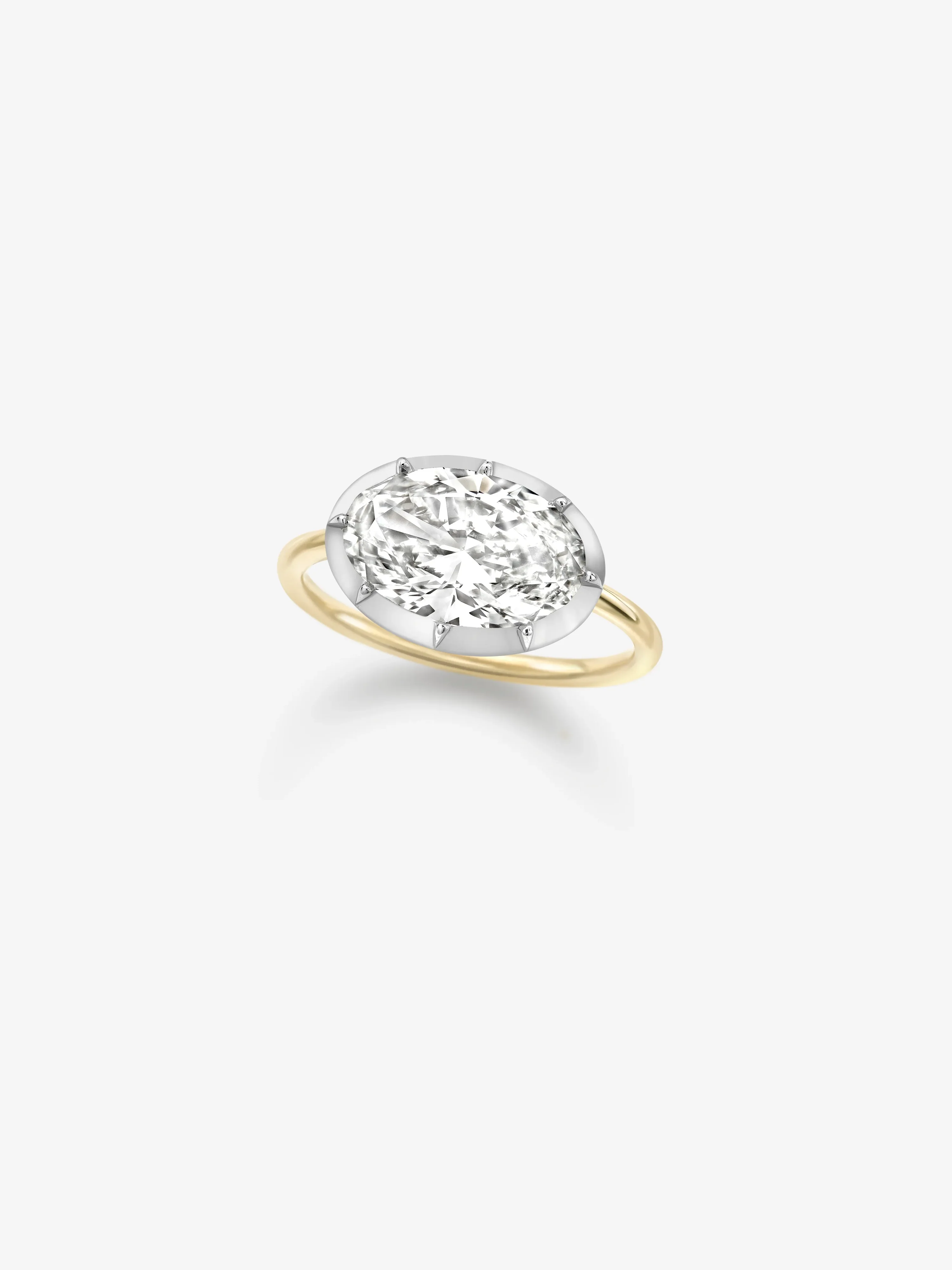 3.10ct East-West Oval Diamond & White Gold Button Back Ring - Image 2