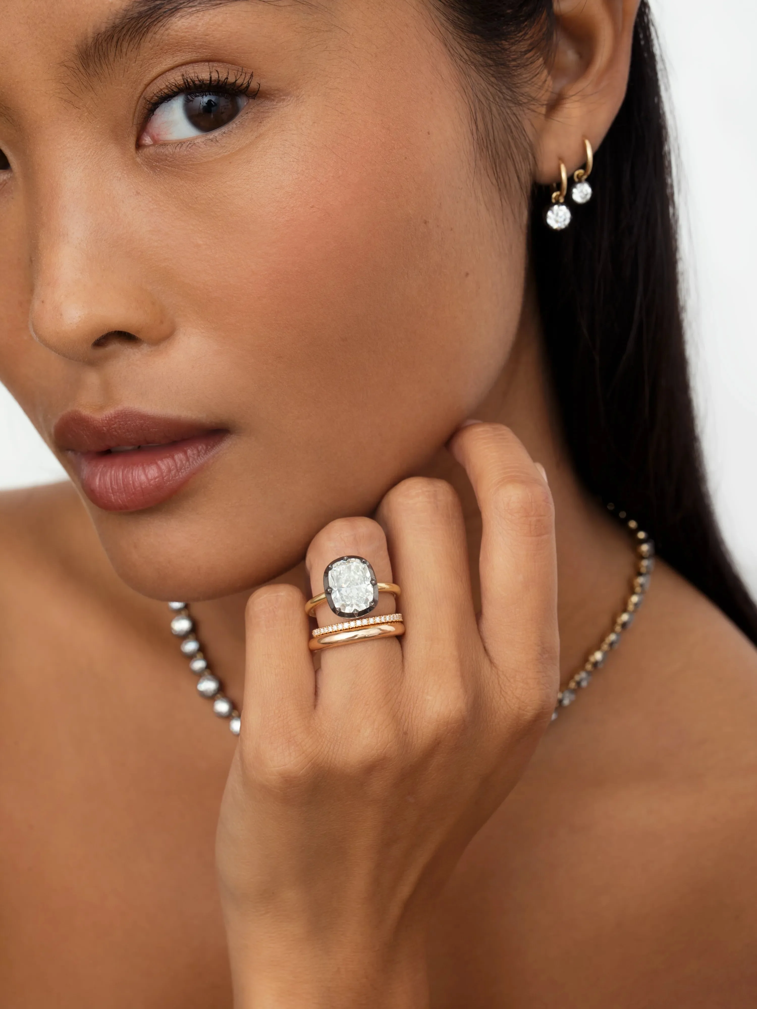5.05ct Cushion Diamond Button Back Ring - Image 3